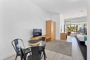 COAST motel and apartments