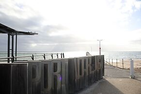 COAST motel and apartments