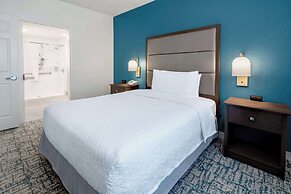 Homewood Suites by Hilton Eatontown