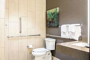 Oasis Hotel & Conv Center, Ascend Hotel Collection