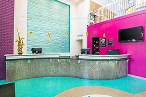 Oasis Hotel & Conv. Center, an Ascend Collection Hotel