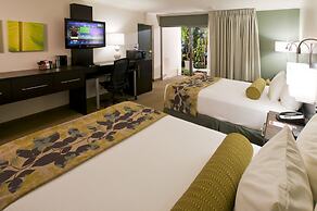 Oasis Hotel & Conv Center, Ascend Hotel Collection