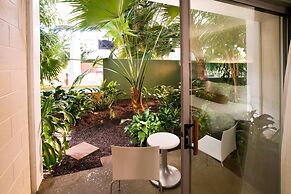 Oasis Hotel & Conv. Center, an Ascend Collection Hotel