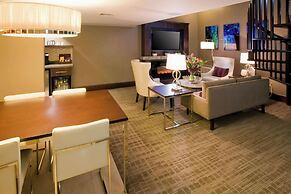 Oasis Hotel & Conv Center, Ascend Hotel Collection