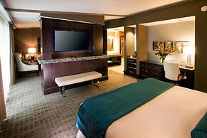 Oasis Hotel & Conv. Center, an Ascend Collection Hotel