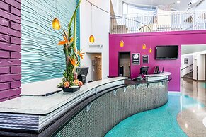Oasis Hotel & Conv. Center, an Ascend Collection Hotel
