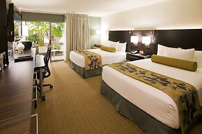 Oasis Hotel & Conv Center, Ascend Hotel Collection