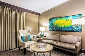 Oasis Hotel & Conv Center, Ascend Hotel Collection