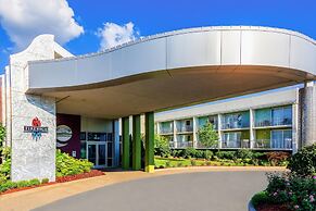 Oasis Hotel & Conv. Center, an Ascend Collection Hotel