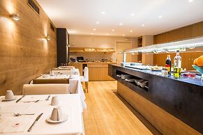 Guitart Grand Passage