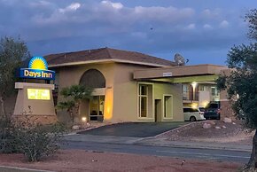 Days Inn by Wyndham Lake Havasu