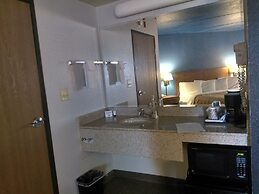 Madelia Hotel & Suites
