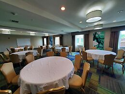 Holiday Inn Express Hotel & Suites Pearland by IHG