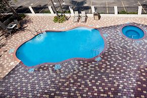 Holiday Inn Express & Suites Alice by IHG