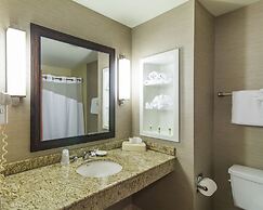 Holiday Inn Express Hotel & Suites Auburn by IHG