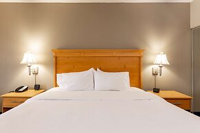 Hampton Inn & Suites Jacksonville Deerwood Park