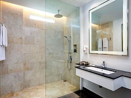 Novotel Palembang Hotel & Residence