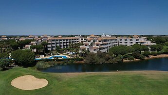 Precise Resort El Rompido - The Club