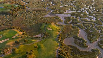 Precise Resort El Rompido - The Club