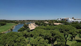 Precise Resort El Rompido - The Club