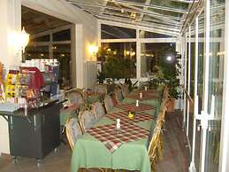 Vista Resort Hotel
