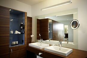 Hotel Belvoir Lake View & Spa