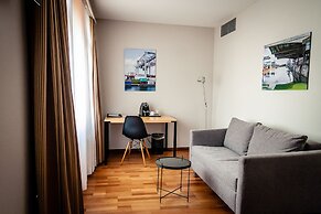 Royal Hotel
