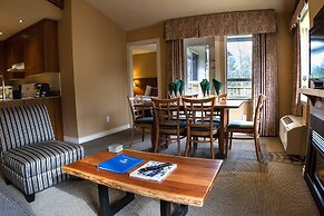 Pemberton Valley Lodge