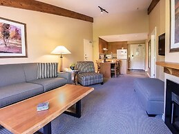 Pemberton Valley Lodge