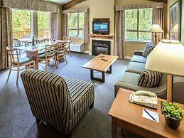 Pemberton Valley Lodge
