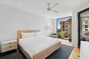 Horseshoe Bay Resort