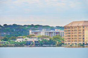 Horseshoe Bay Resort