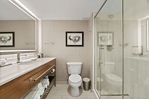 Horseshoe Bay Resort