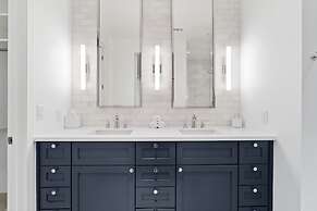 Horseshoe Bay Resort