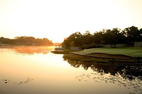 Horseshoe Bay Resort