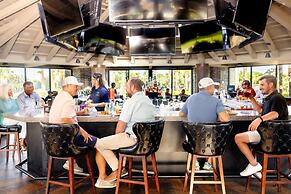 Horseshoe Bay Resort