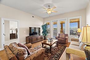 Horseshoe Bay Resort