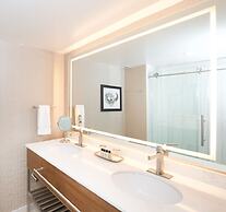 Horseshoe Bay Resort