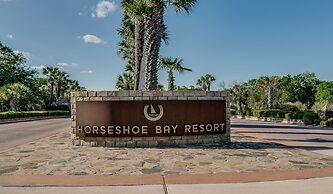 Horseshoe Bay Resort