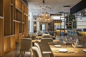 The Patio Suite Hotel