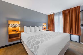 Suburban Studios Branson On The Strip