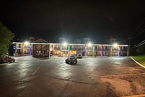 Suburban Studios Branson On The Strip