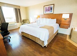 Rosslyn Inn and Suites