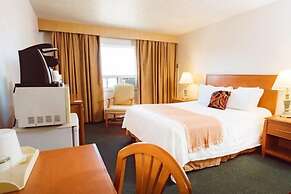 Rosslyn Inn and Suites