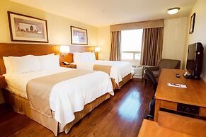 Rosslyn Inn and Suites