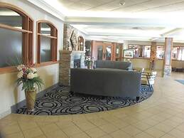 Rosslyn Inn and Suites
