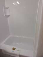 Rosslyn Inn and Suites