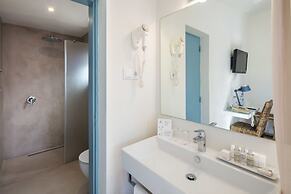 Costa D’Oiro Ambiance Village