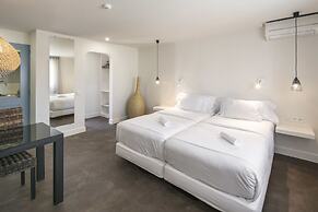 Costa D’Oiro Ambiance Village