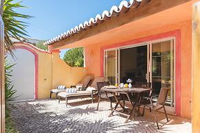 Costa D’Oiro Ambiance Village